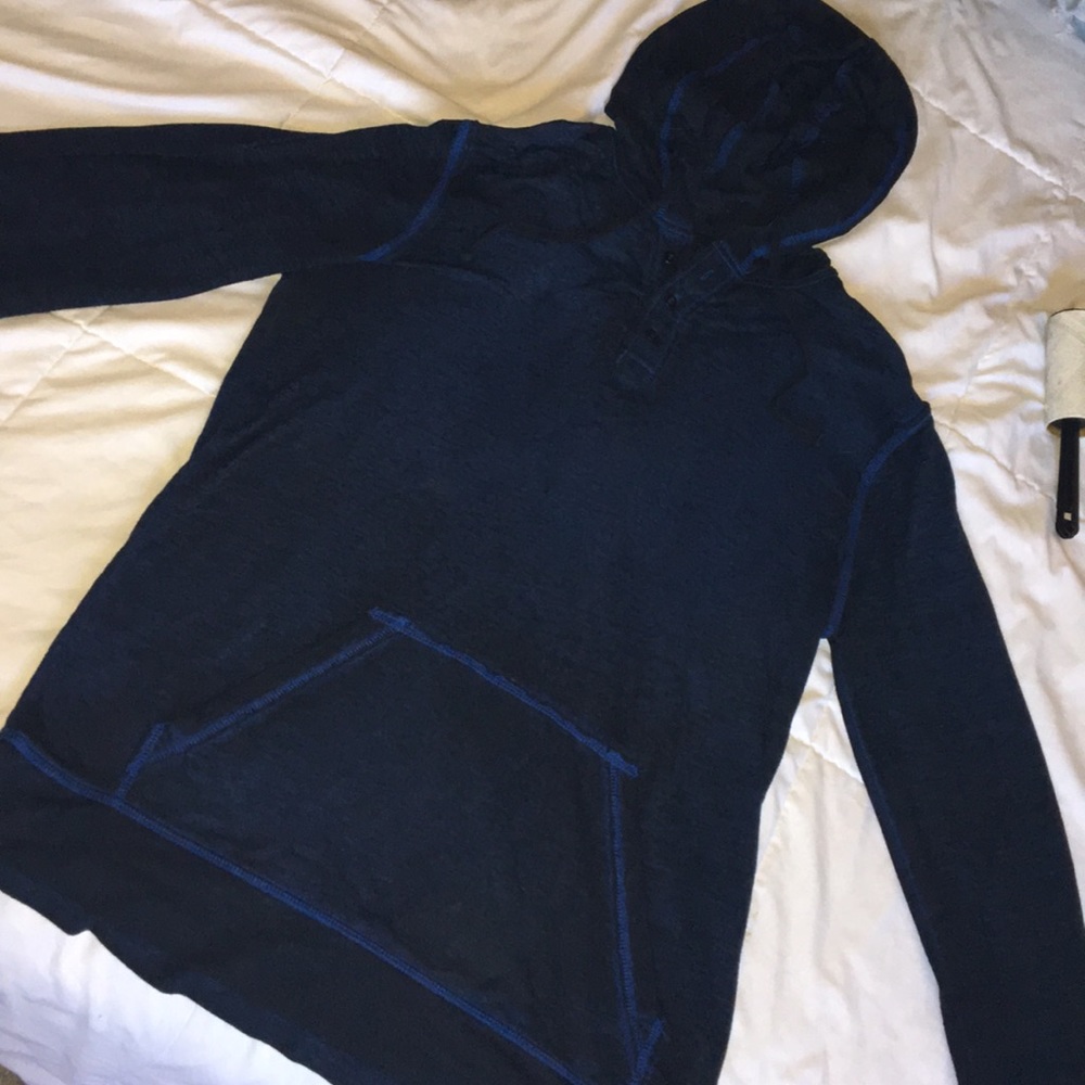 Blue Men’s pullover.